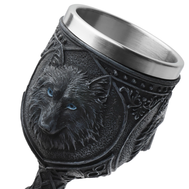 бокал з вовком під вино