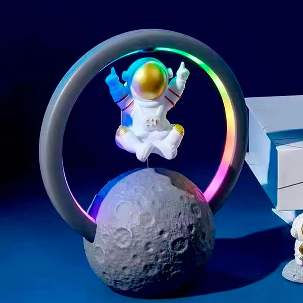 динамік Космонавт