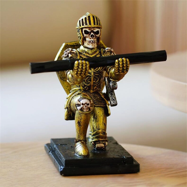 держатель для ручки скелет рыцаря