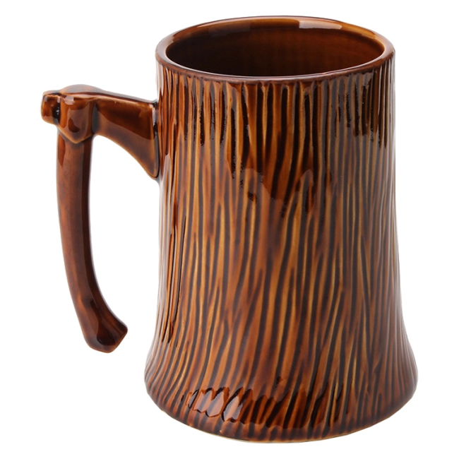 кухоль з ручкою у вигляді сокири