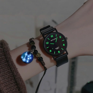 наручные часы с подсветкой
