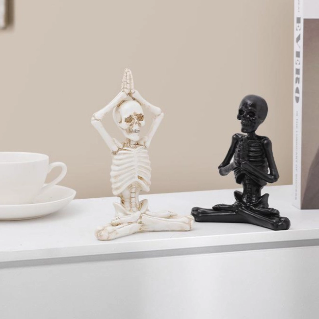 настольная фигурка скелет