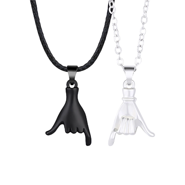 парні кулони для друзів