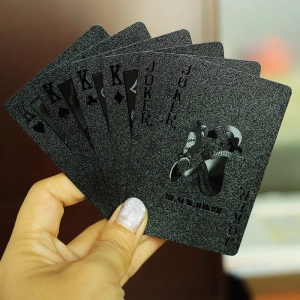 игральные черные карты