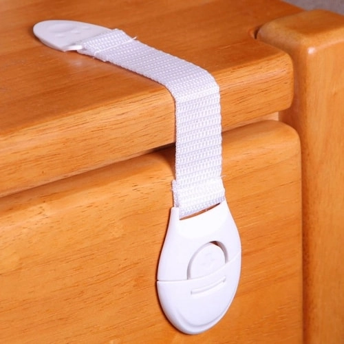 замок на холодильник от детей