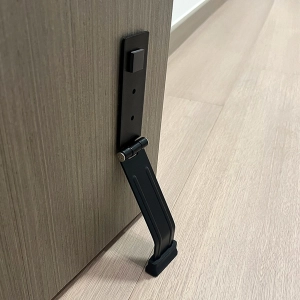 Фіксатор для дверей від зачинення фіксатор для дверей