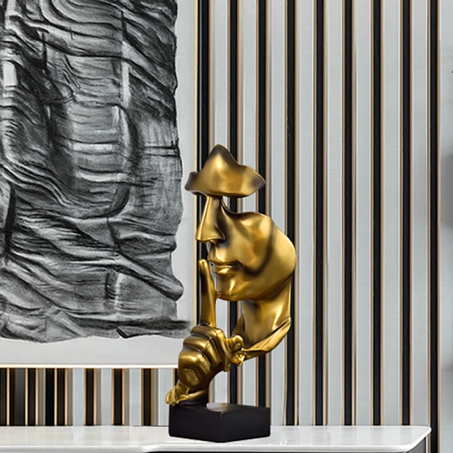 абстрактная статуэтка