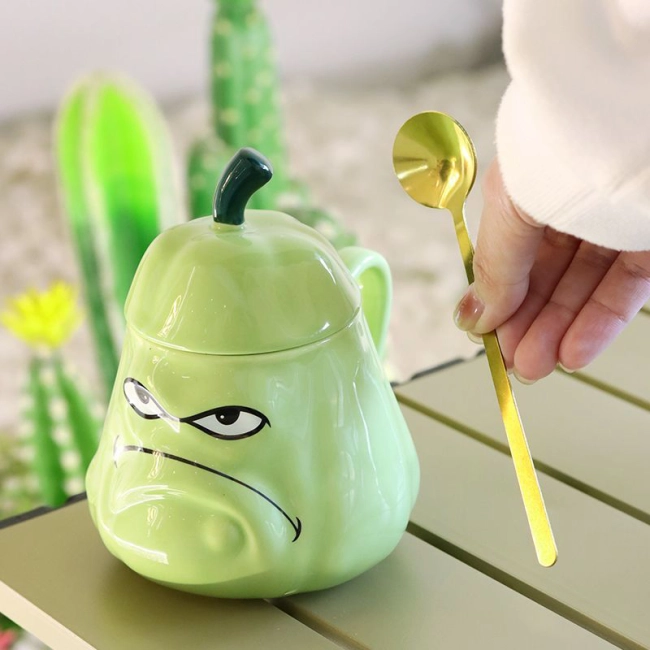 чашка у формі кабачка