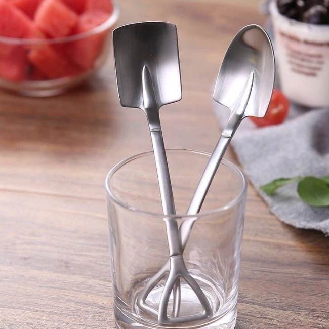 чайні ложки у формі лопати