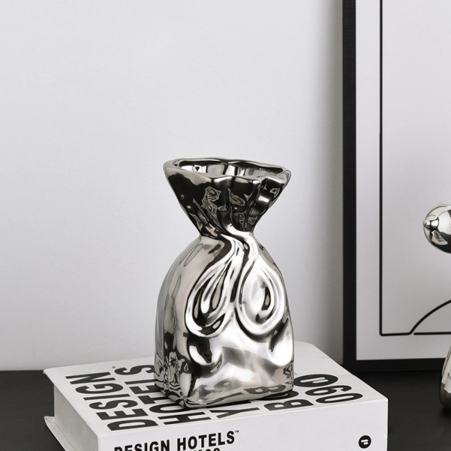 ваза у вигляді мішечка