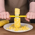 інструмент для чищення кукурудзи