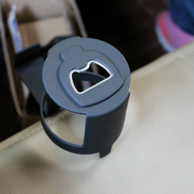 держатель напитков в машину