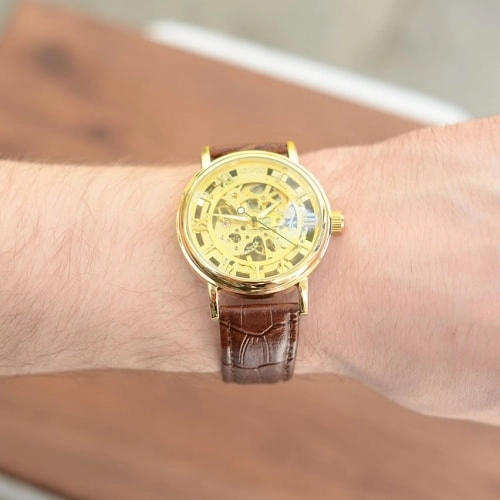 скелетон часы