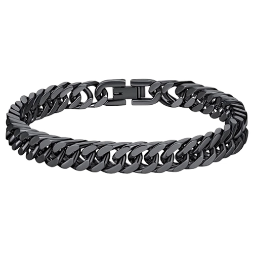 Мужской браслет на запястье