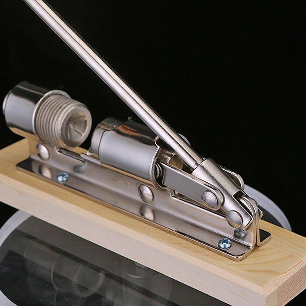 Орехокол ручной