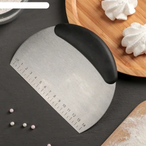 Резак для теста с отметками резак для теста