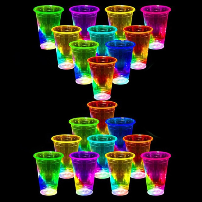 светящиеся стаканы
