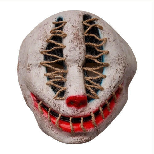 Маска страшна на обличчя