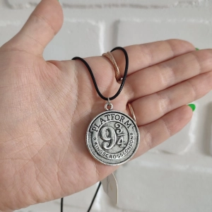 Кулон с Гарри Поттера