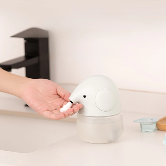 автоматичний диспенсер для мила