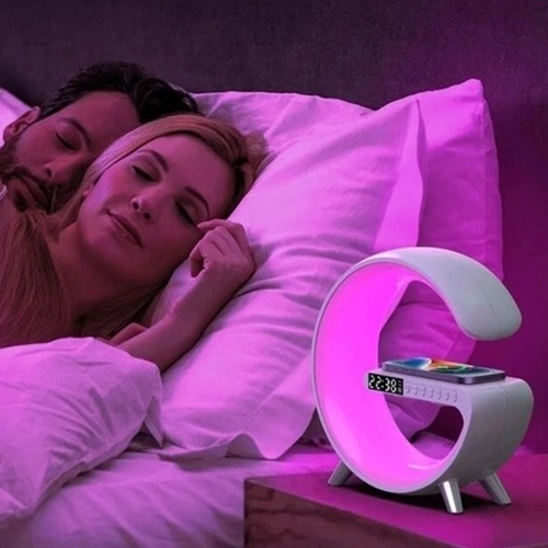 Годинник з RGB-підсвічуванням та зарядкою