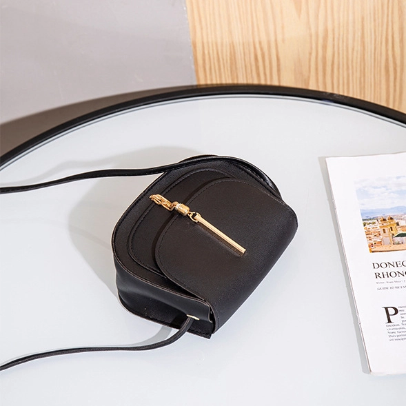 сумочка на ремешку