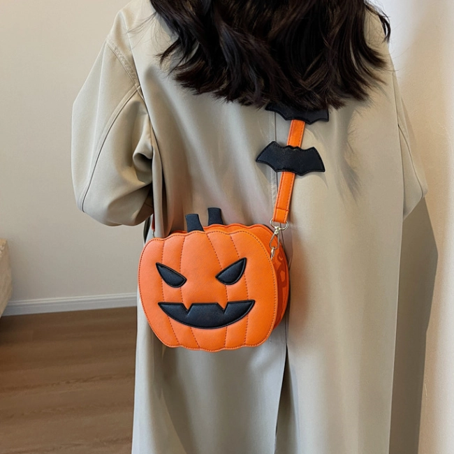 Сумка у формі гарбуза