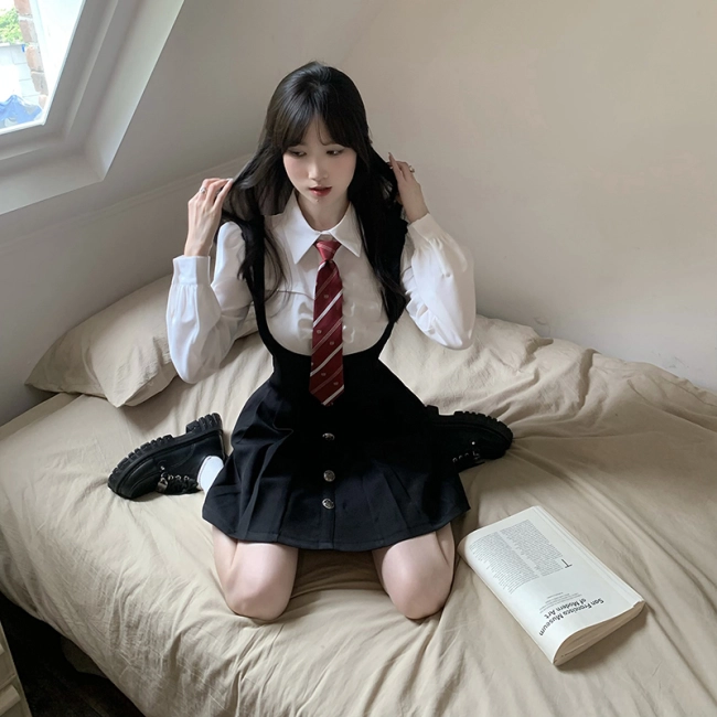 Краватка під сорочку