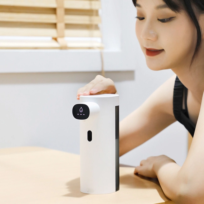 Сенсорний дозатор для пінного мила