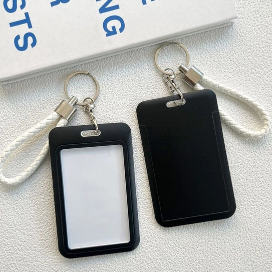 Чехол на пропуск