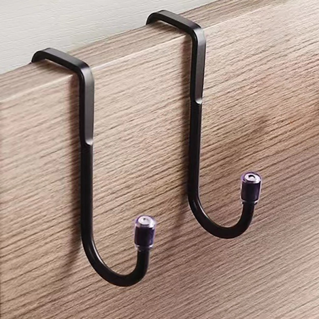 гачки на дверцята шафи