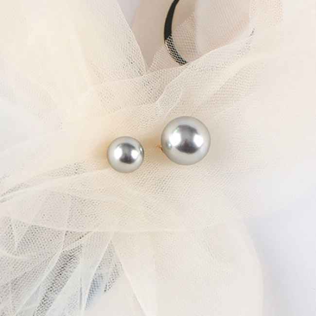 брошь на одежду