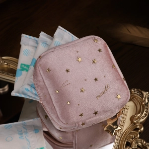 Органайзер для гігієнічного приладдя Органайзер для гігієнічного приладдя