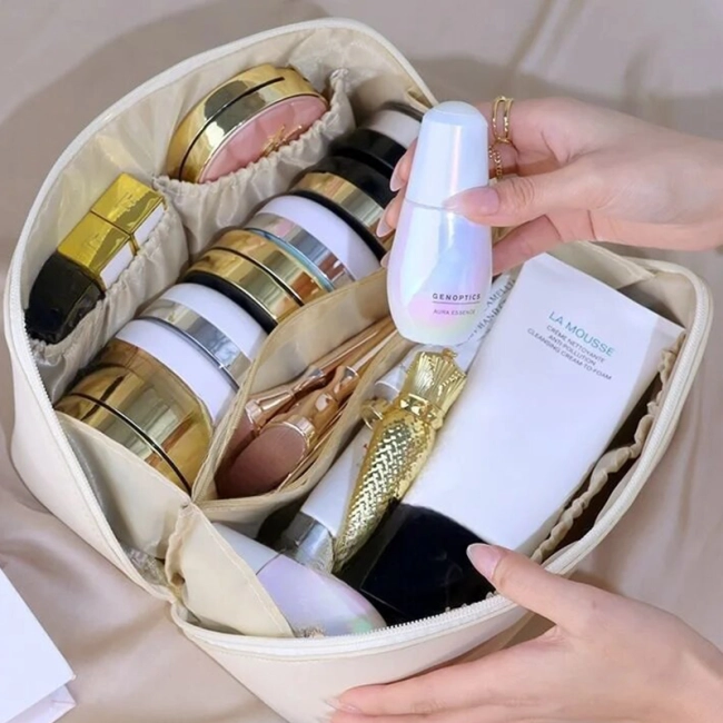 жіноча косметичка для косметики