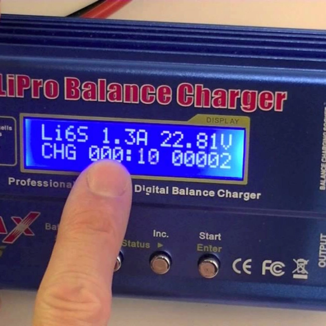 умное зарядное устройство