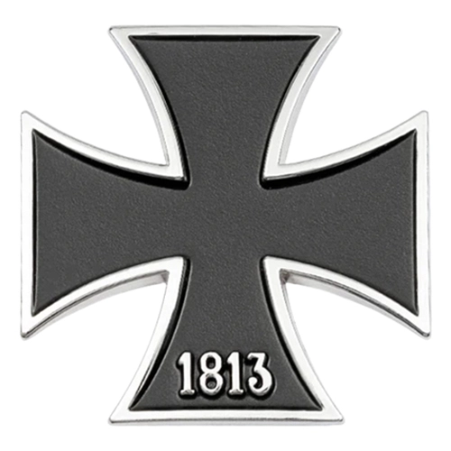 Маленькая наклейка на авто