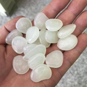 Камені які світяться в темряві (набір із 100 шт) Камені що світяться