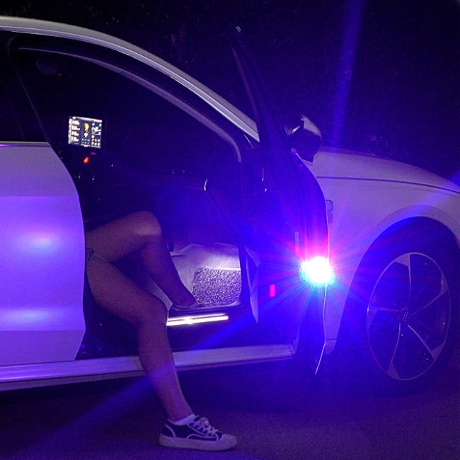 Подсветка для двери авто