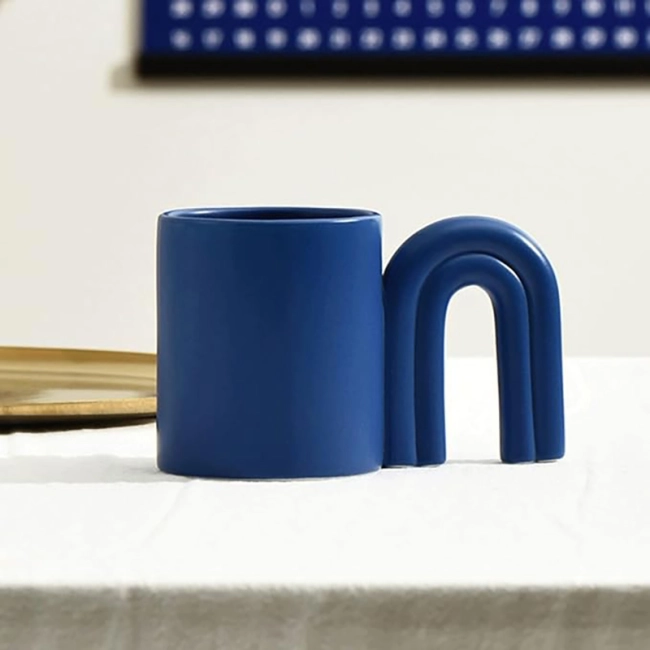 чашка необычной формы