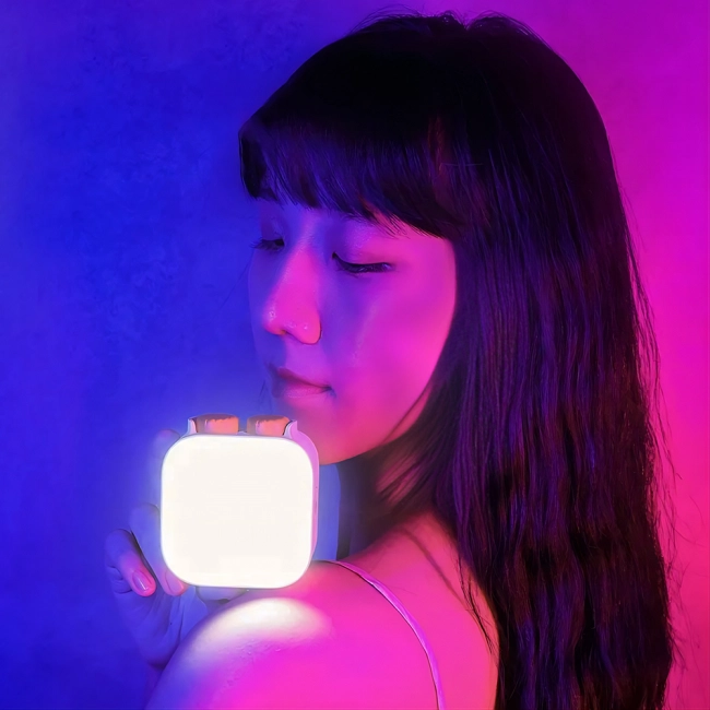 Маленькая лампа для съемок