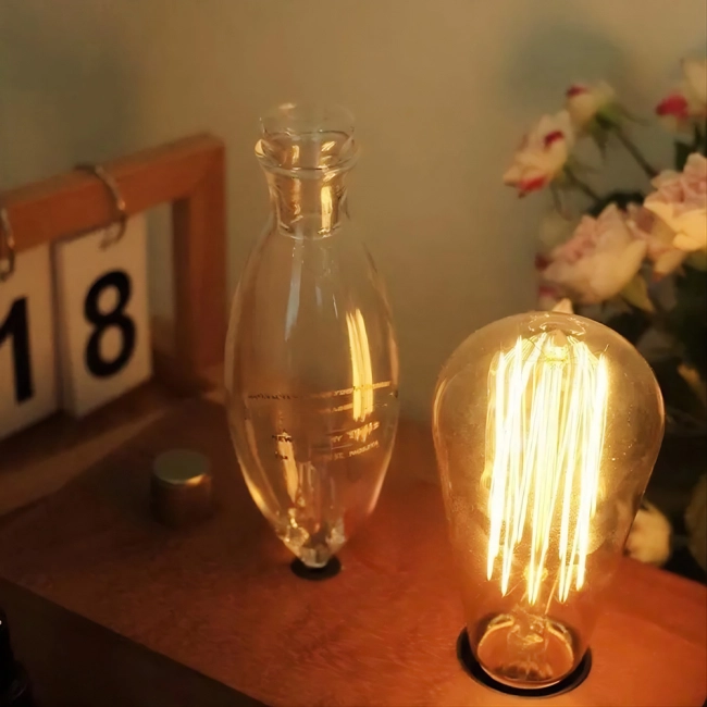 аромадифузор зі світильником