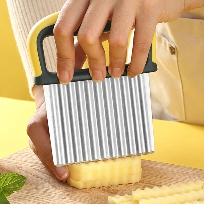 кухонный нож для фигурной нарезки овощей