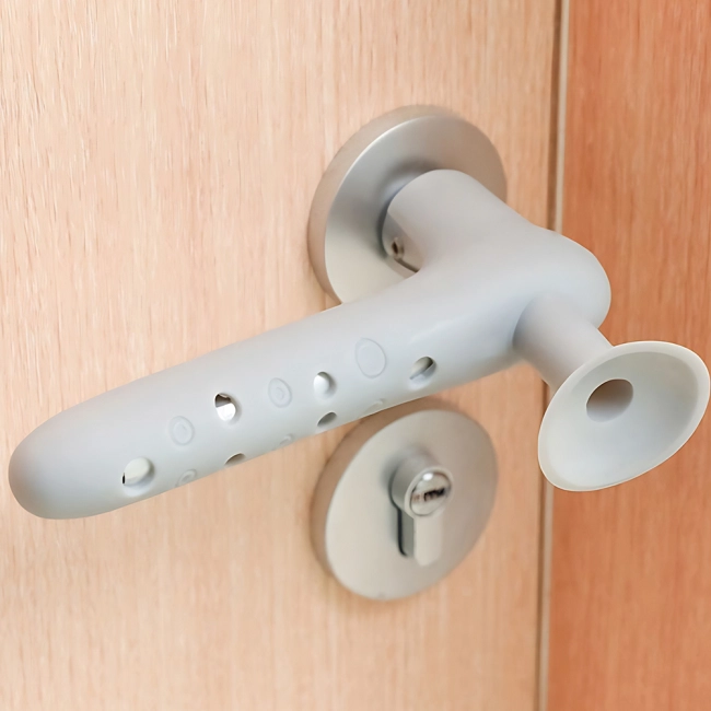 Чехол на дверную ручку с присоской