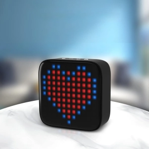 Bluetooth динамик с дисплеем