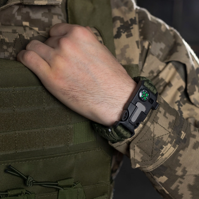 браслет для виживання