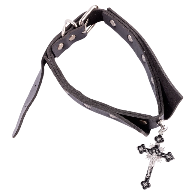 готичний чокер на шию