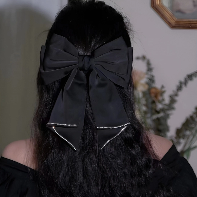 Бант-заколка для волос