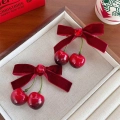 Заколки Cherry