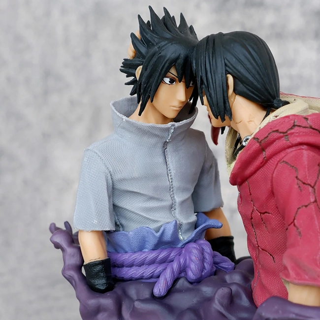 статуэтка Саске с Итачи