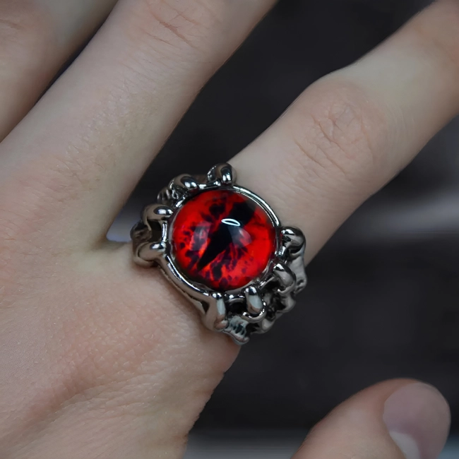 Кільце з оком